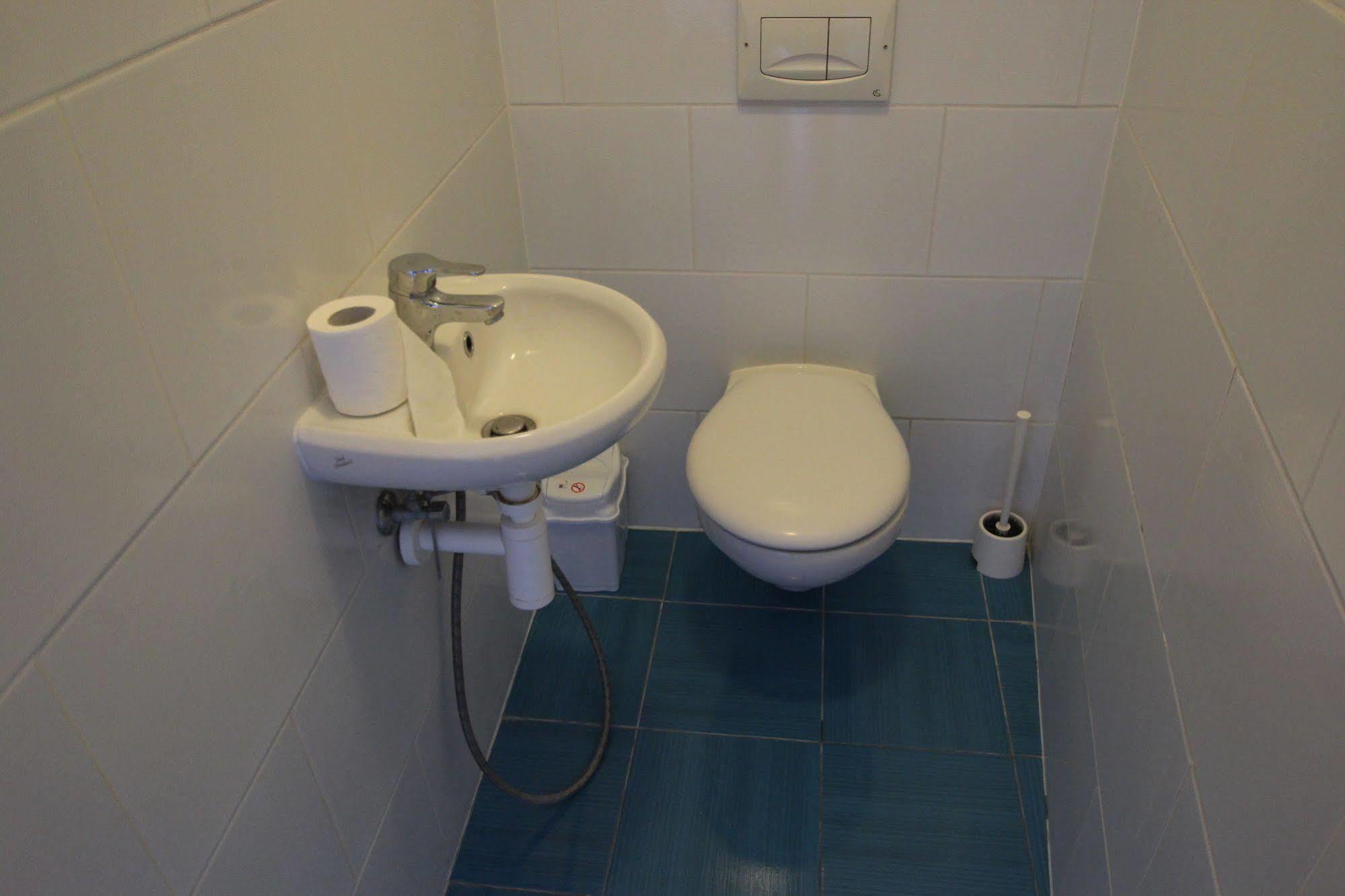 Apartman Halex Centrum City Aupark Piest'any Buitenkant foto